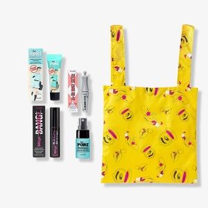 ✨ Benefit Cosmetics Bundle – Brand New • Travel-Size Set ✨ Includes makeup bag!